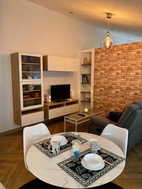 Апартаменты El Loft De Andy Овьедо Экстерьер фото